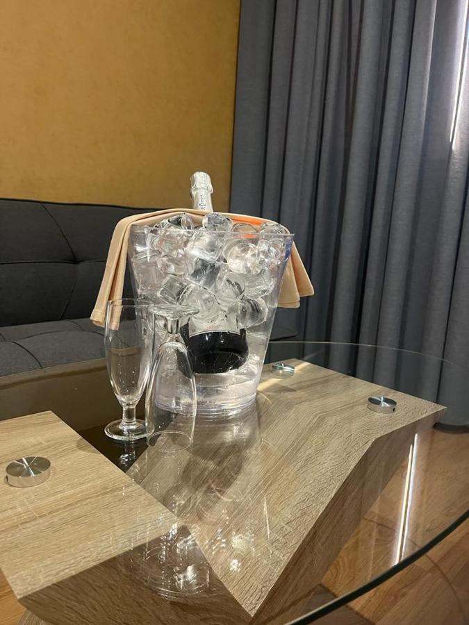 Hotel-Asador Montes Oretanos Pulgar 外观 照片
