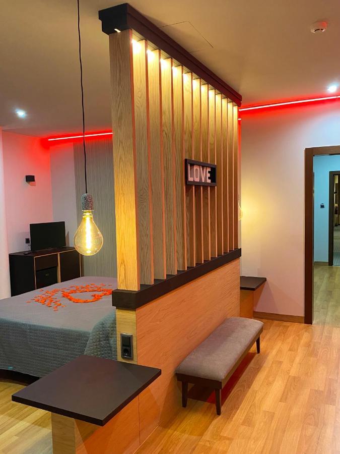 Hotel-Asador Montes Oretanos Pulgar 外观 照片