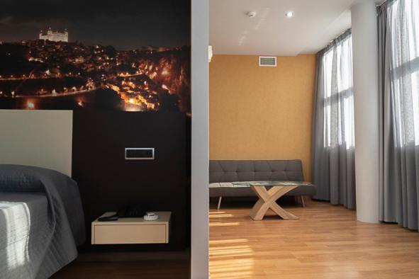 Hotel-Asador Montes Oretanos Pulgar 外观 照片